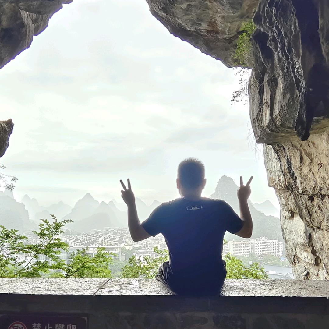 桂林旅游接待小智