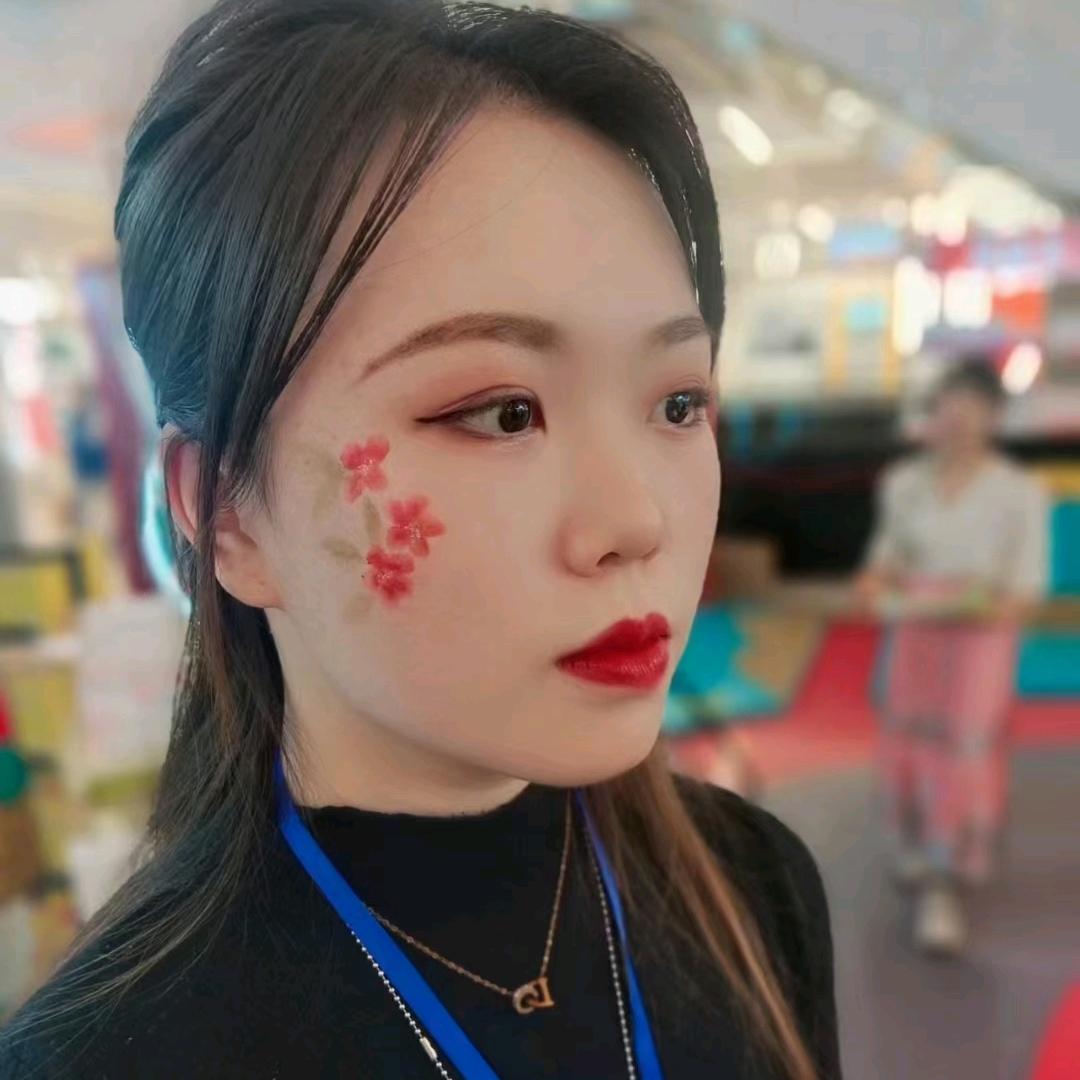 🐌🐌丹青墨客