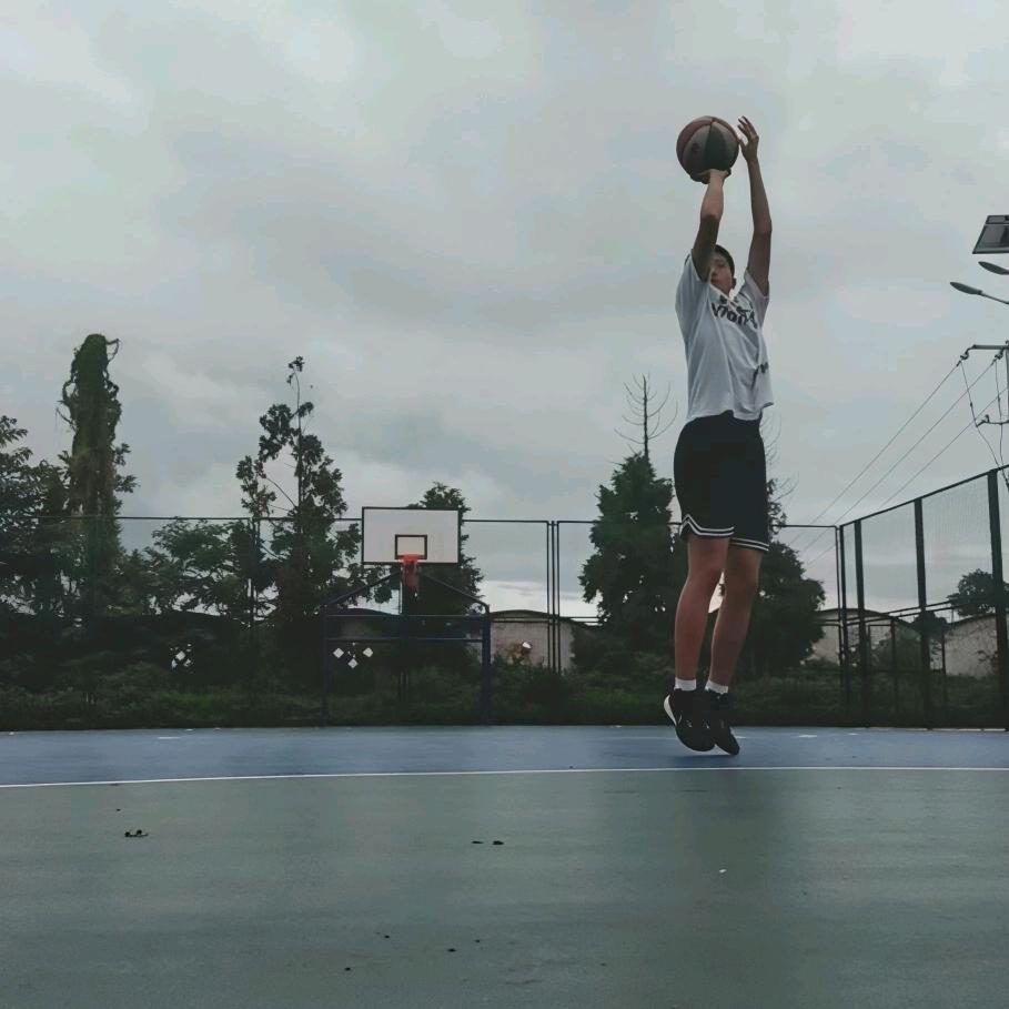 何止时间回不去