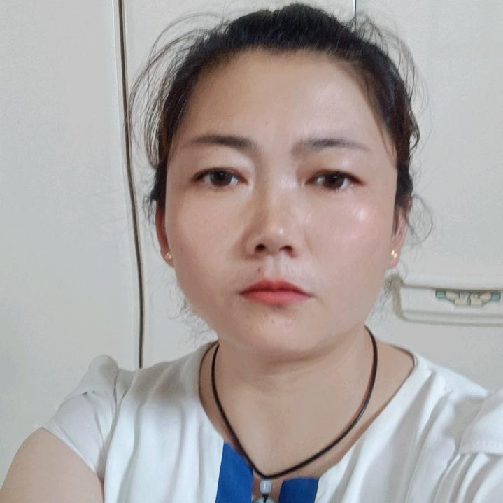 莹莹