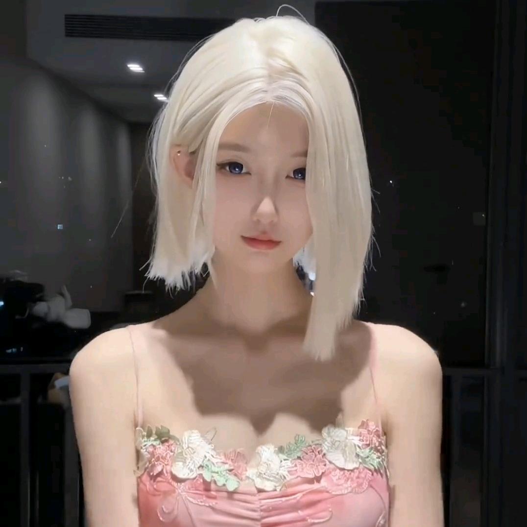 大脸妹