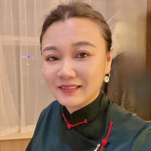 黑高娃