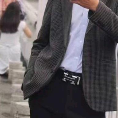 物是人非