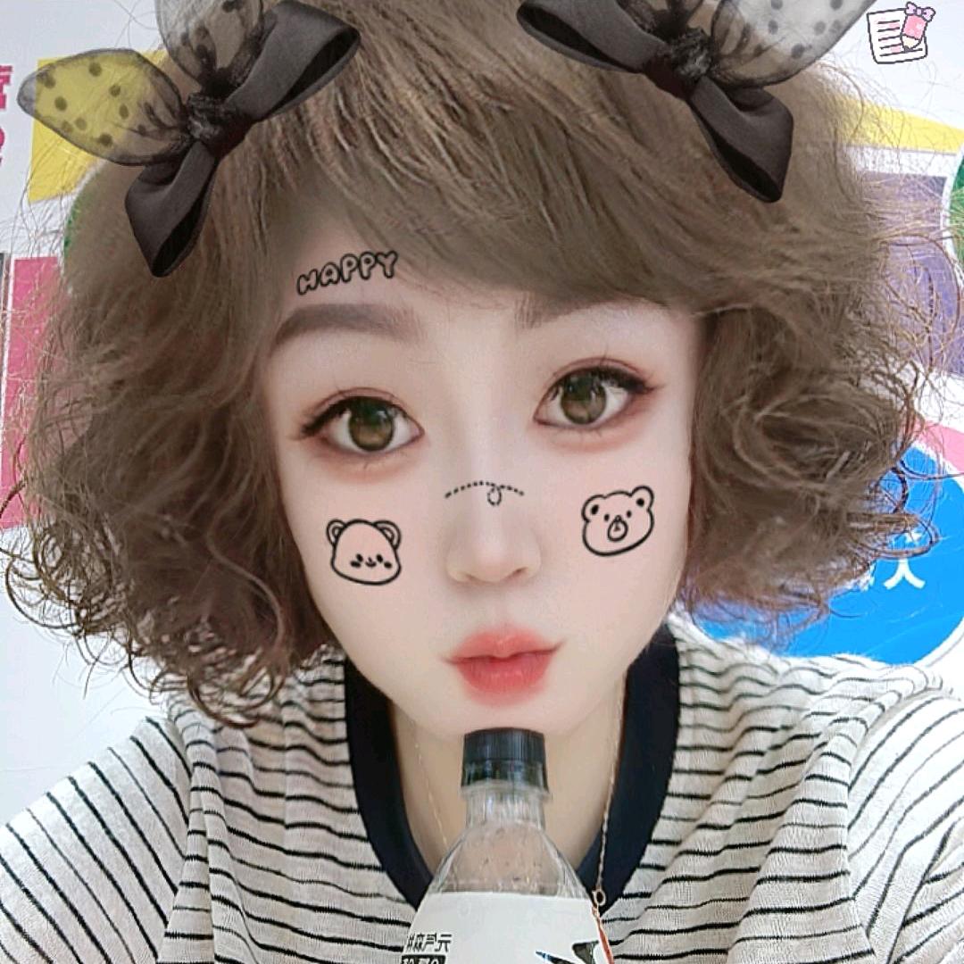 🌜月亮很亮🌛🍄🍓