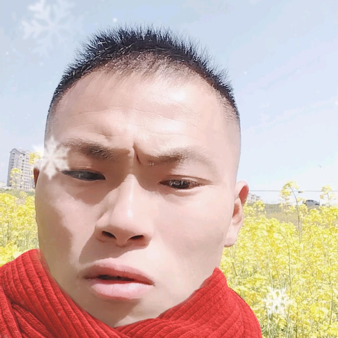 彭玉佳