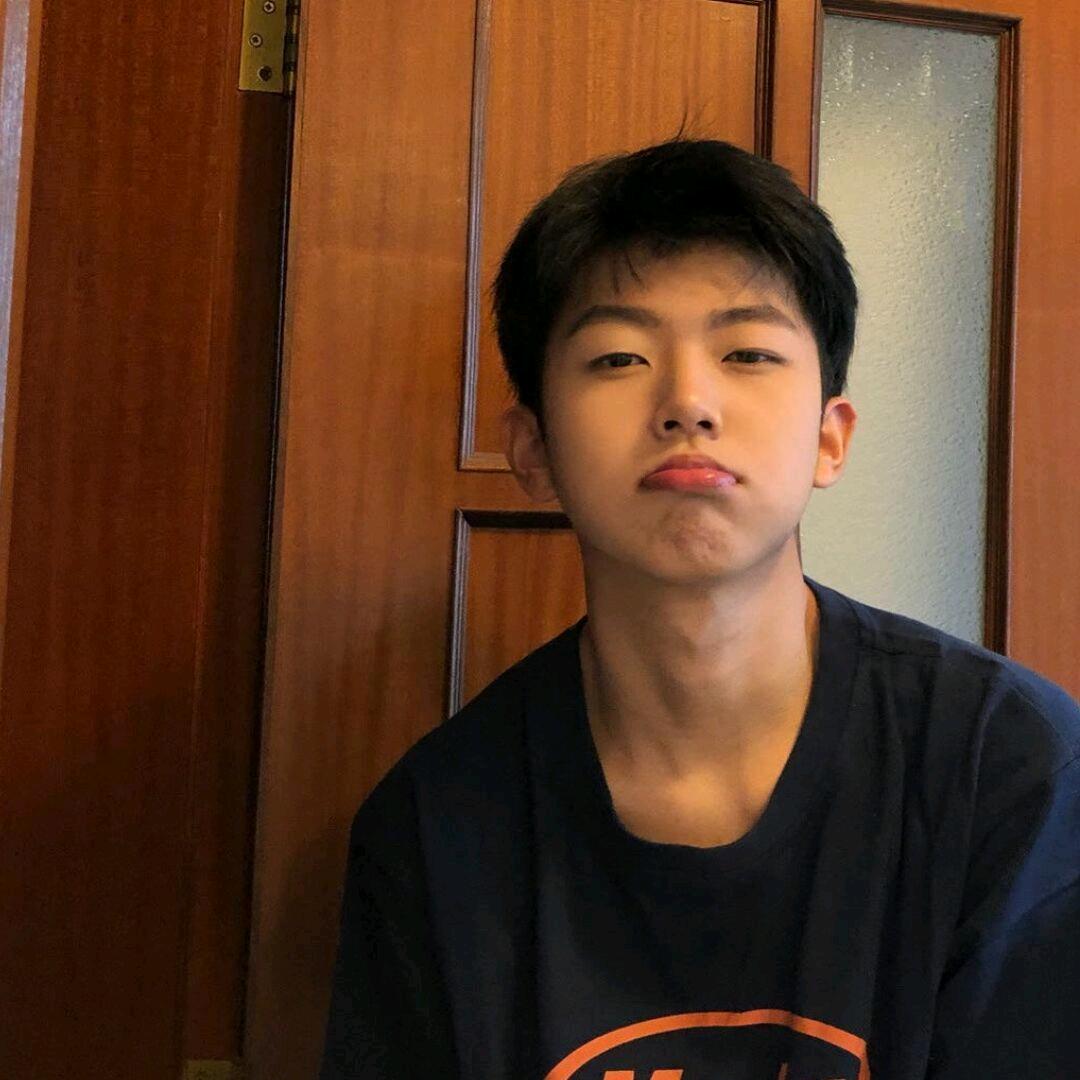 阿通