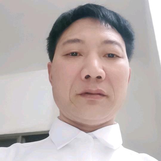任飞飞