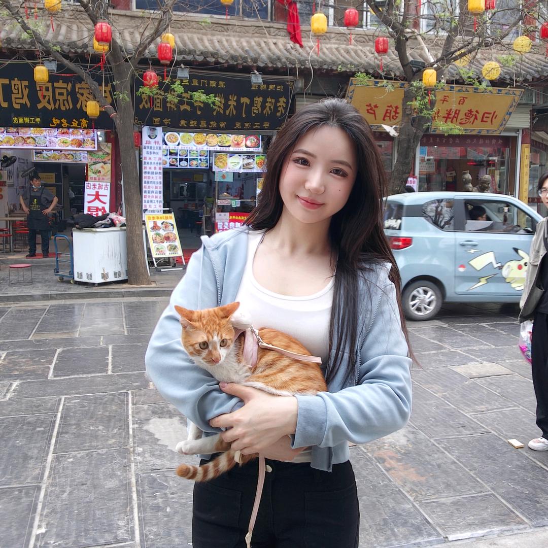 金刚芭比熊
