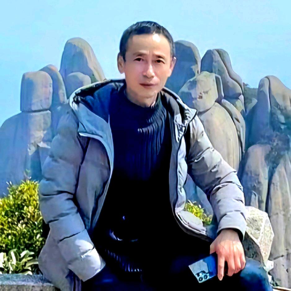 阿龙哥