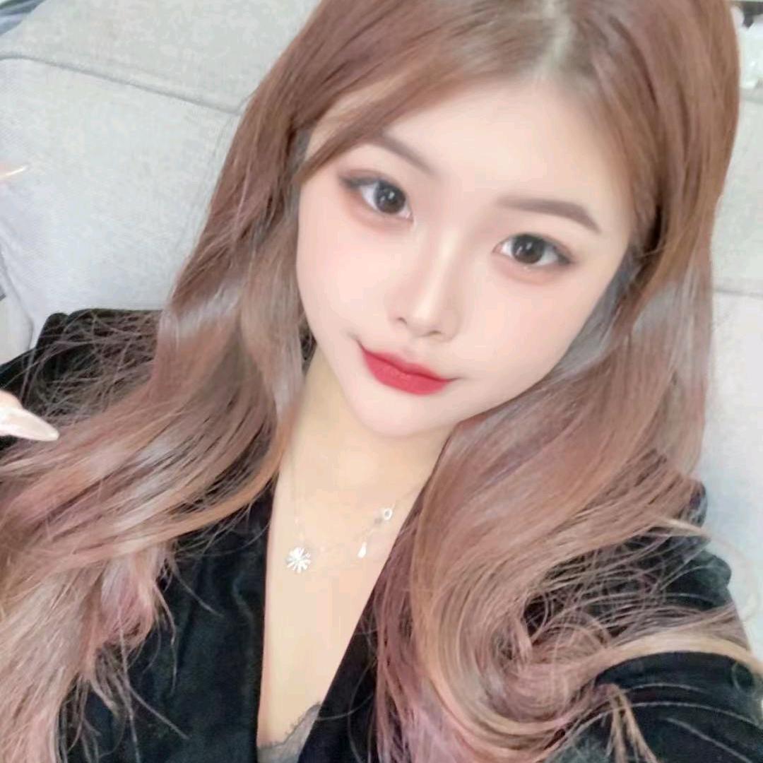 王浩时尚衣装生活坊