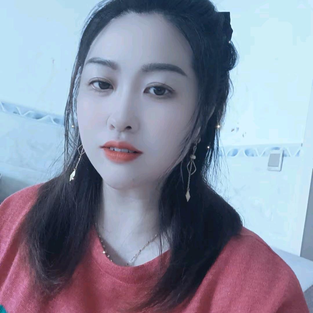 蒋心❤️比心❤️