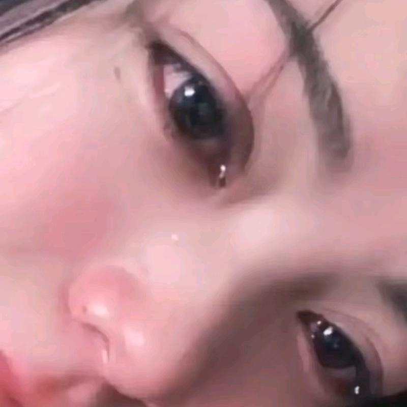 艾米ฅ՞•🐽•՞ฅ