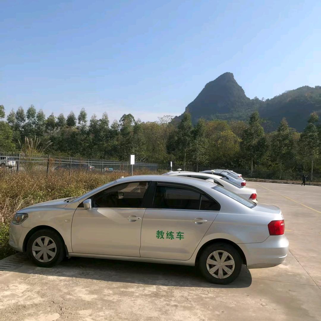 把把过驾驶员服务秦教练