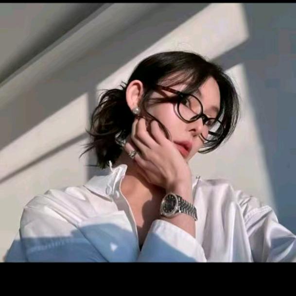 侯點點🌟日常穿搭