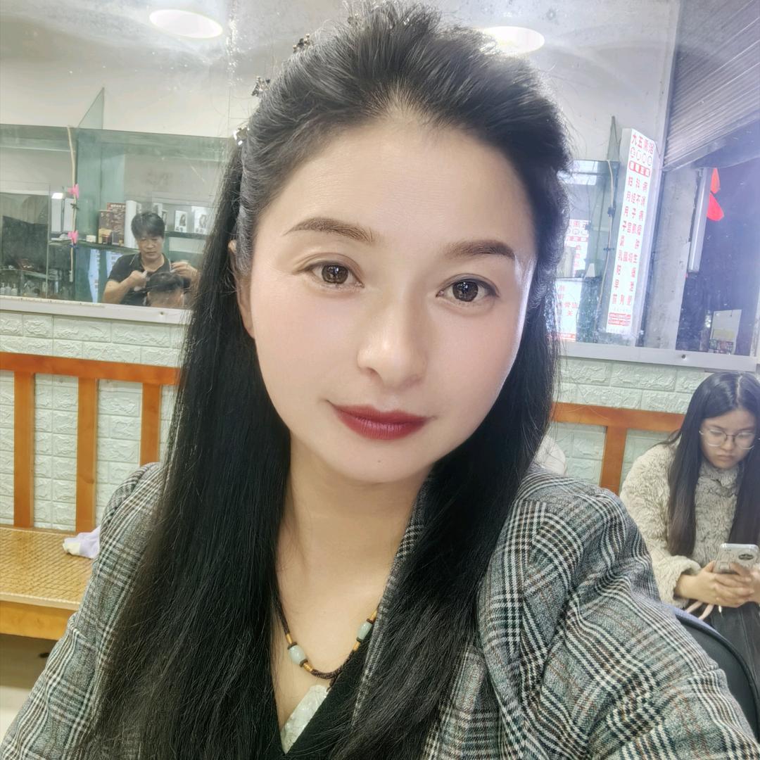 唐红月