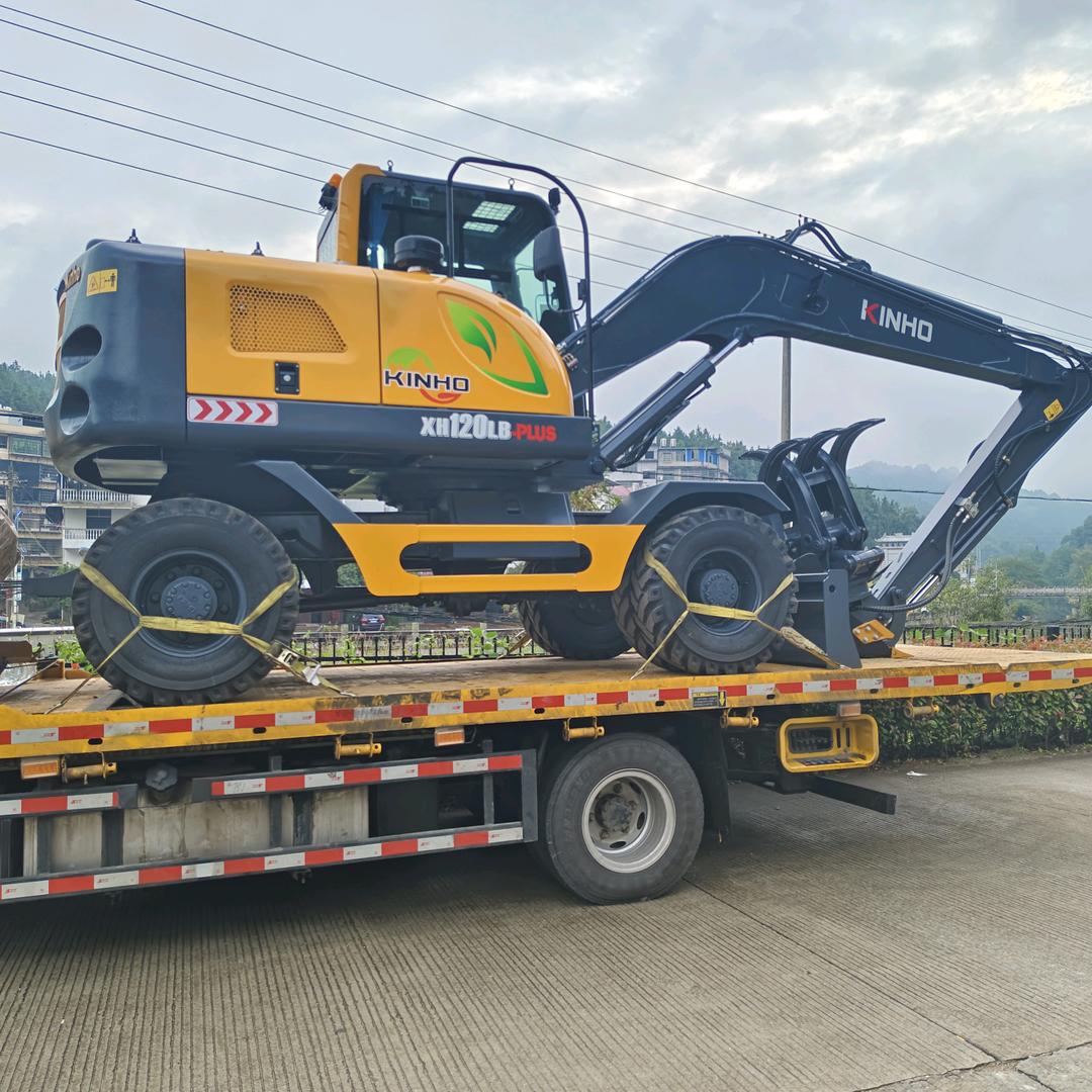 顺昌   新豪120夹木机