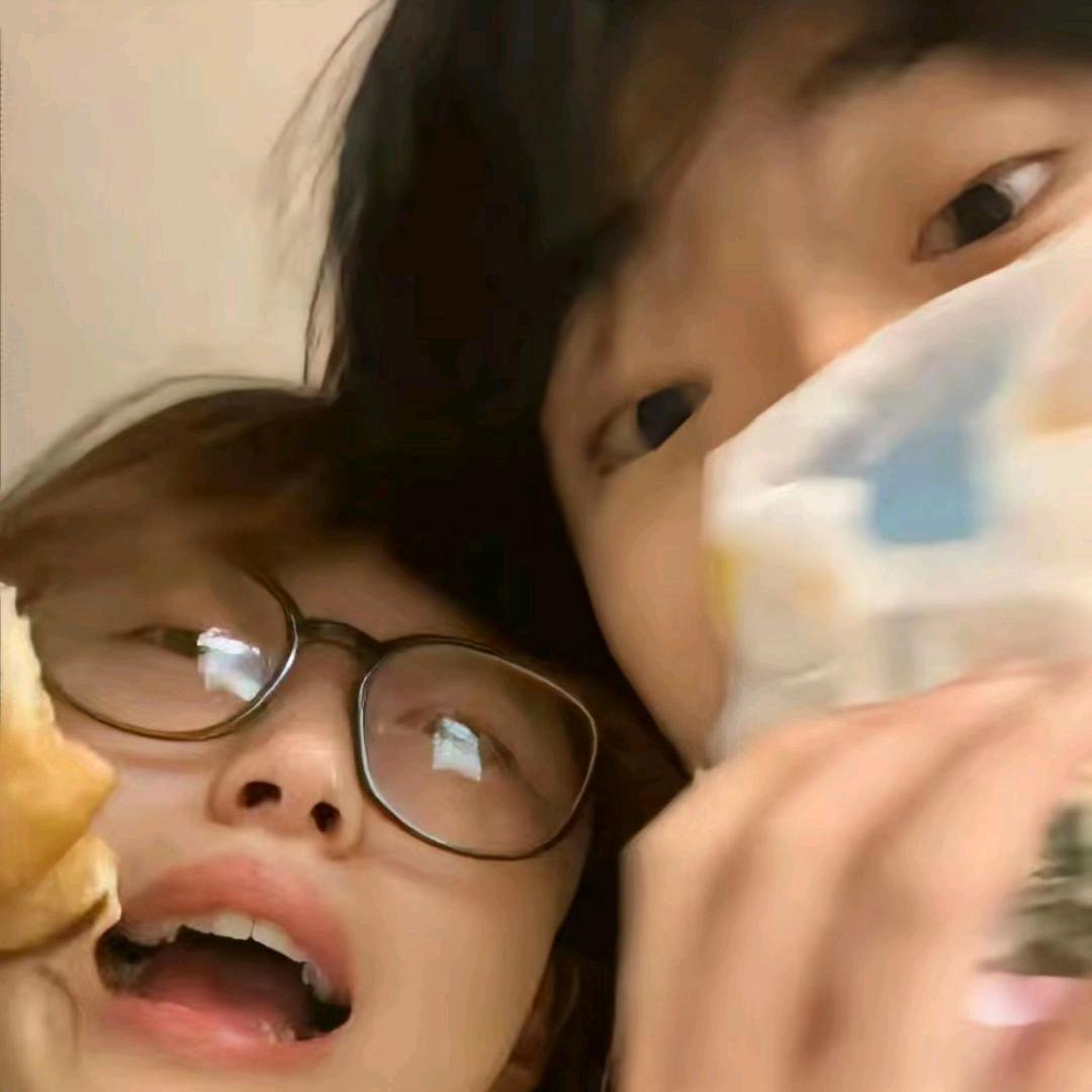 爱吃小鱼丸