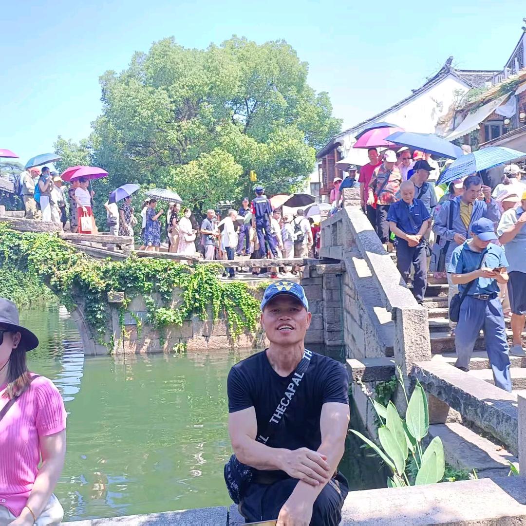 龙哥户外