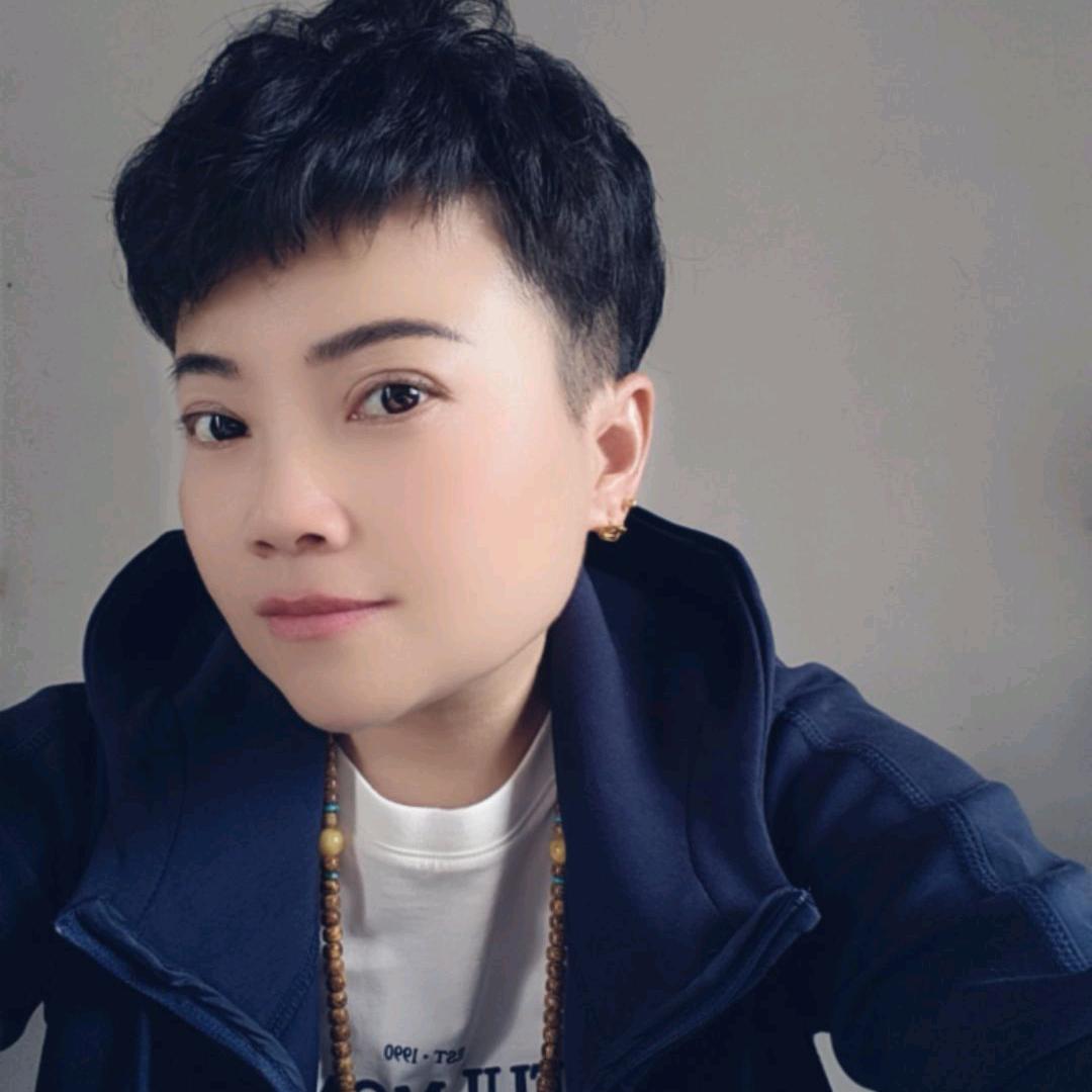 人在途中【夏小夏】