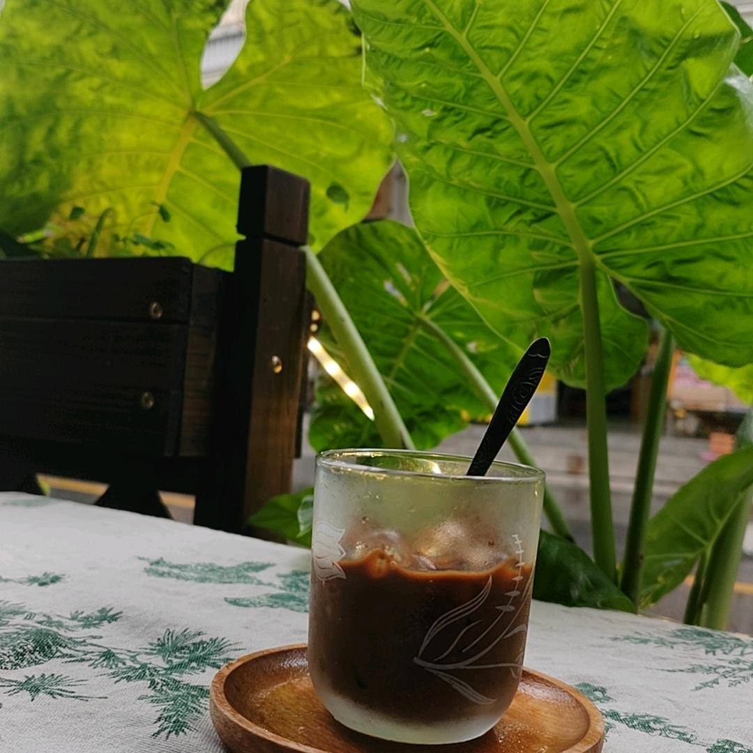 甜蜜蜜休闲娱乐吧
