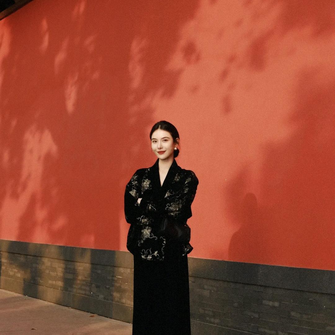 李星儿 穿搭推荐