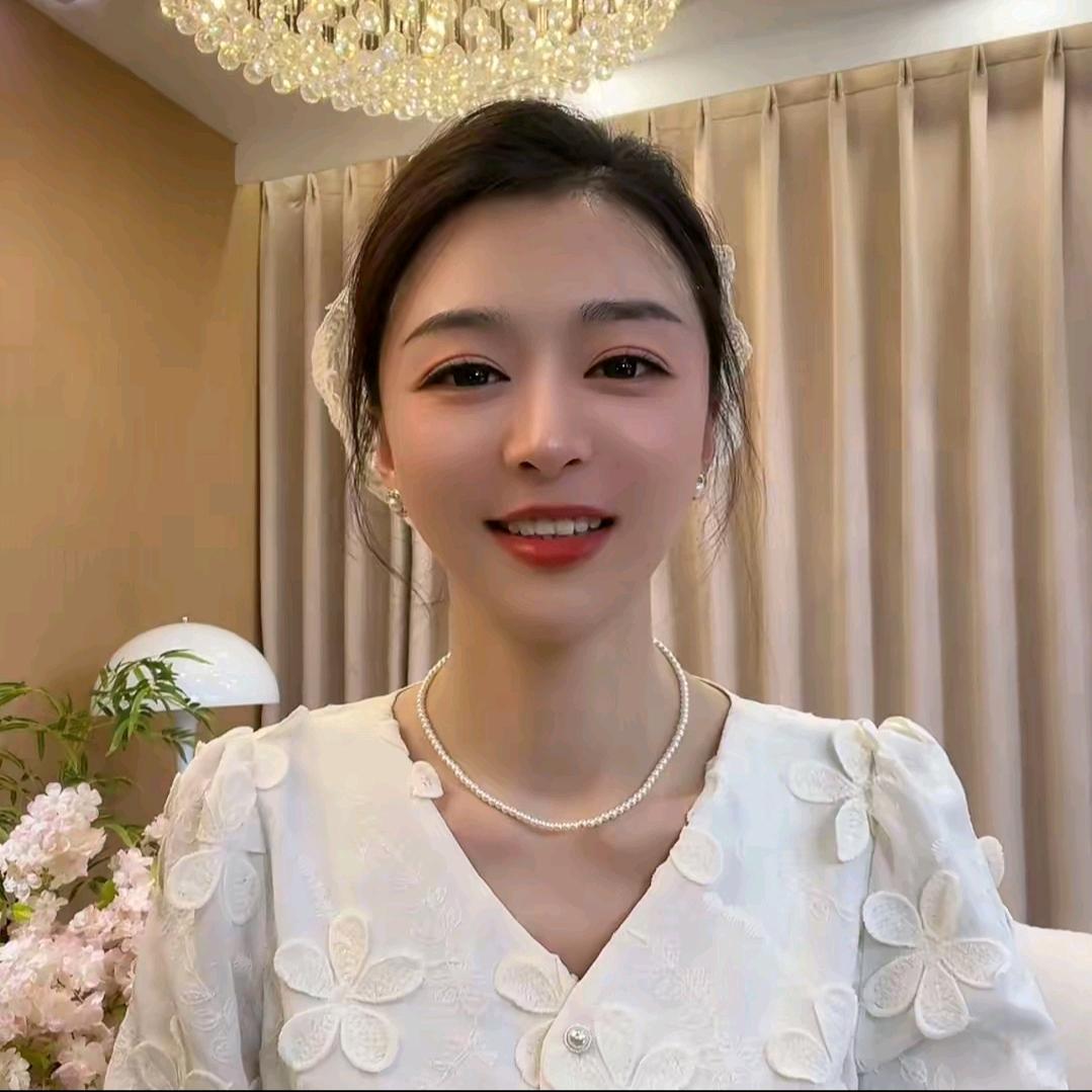 乔儿-精选女装穿搭