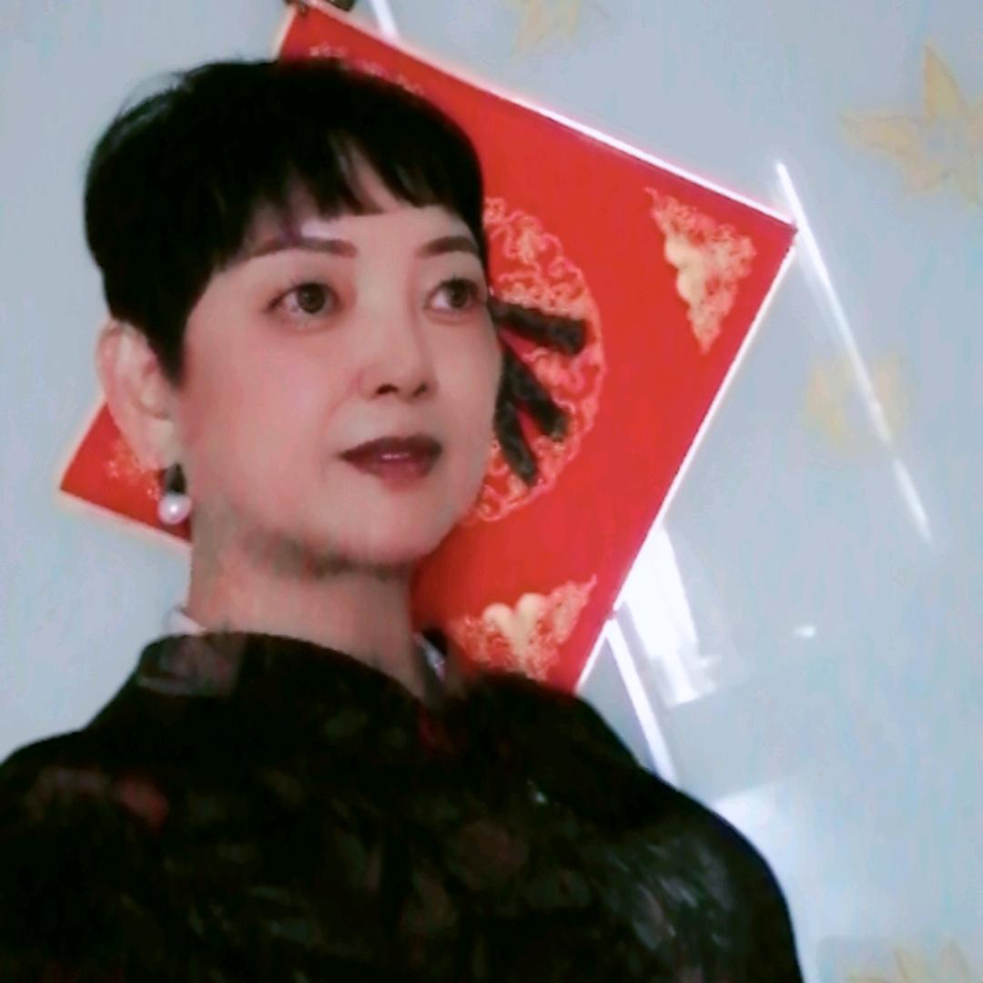 秋月🎤A1611