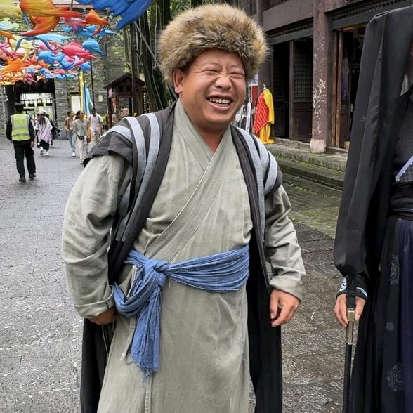 小二总（不准笑）