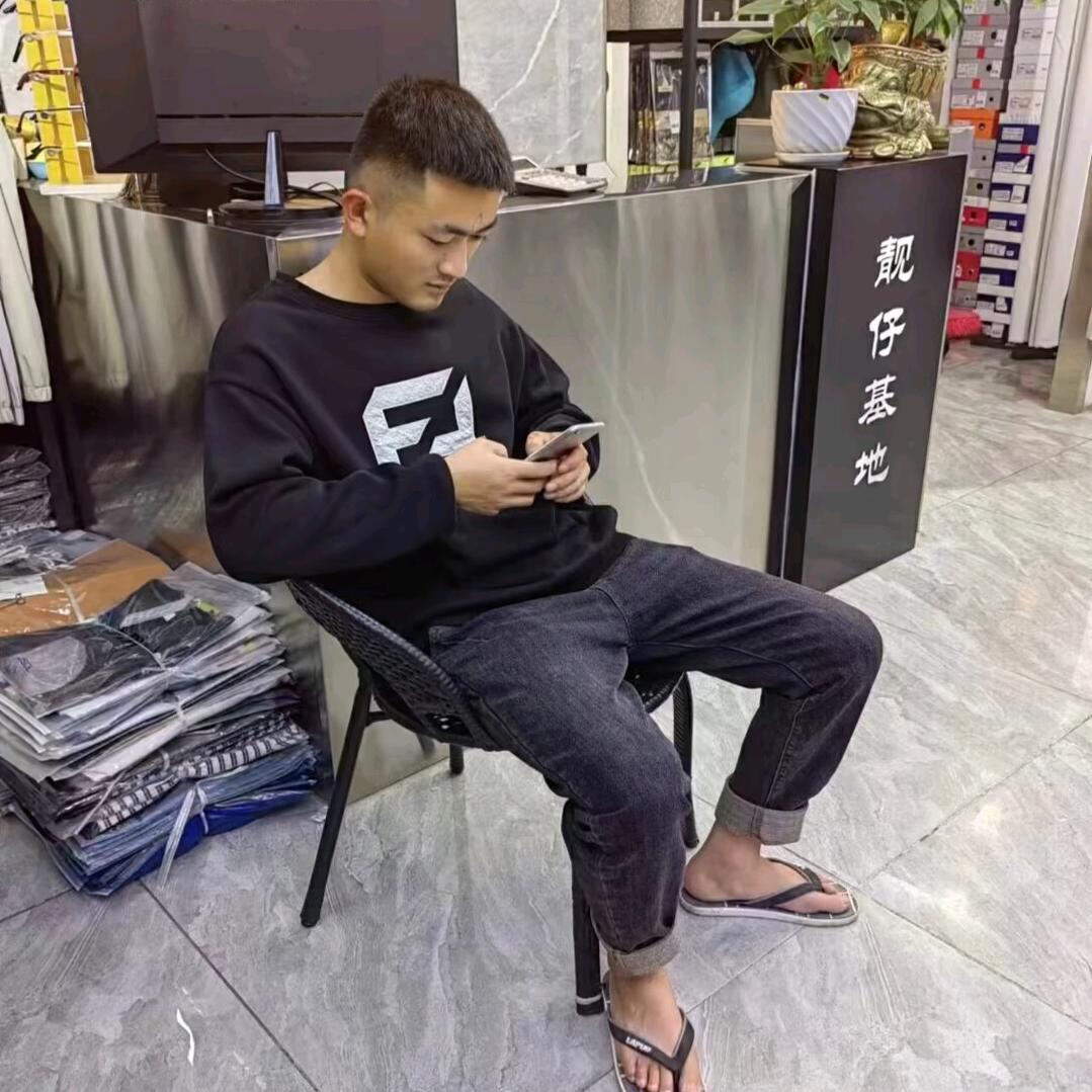 挽手牵太阳！