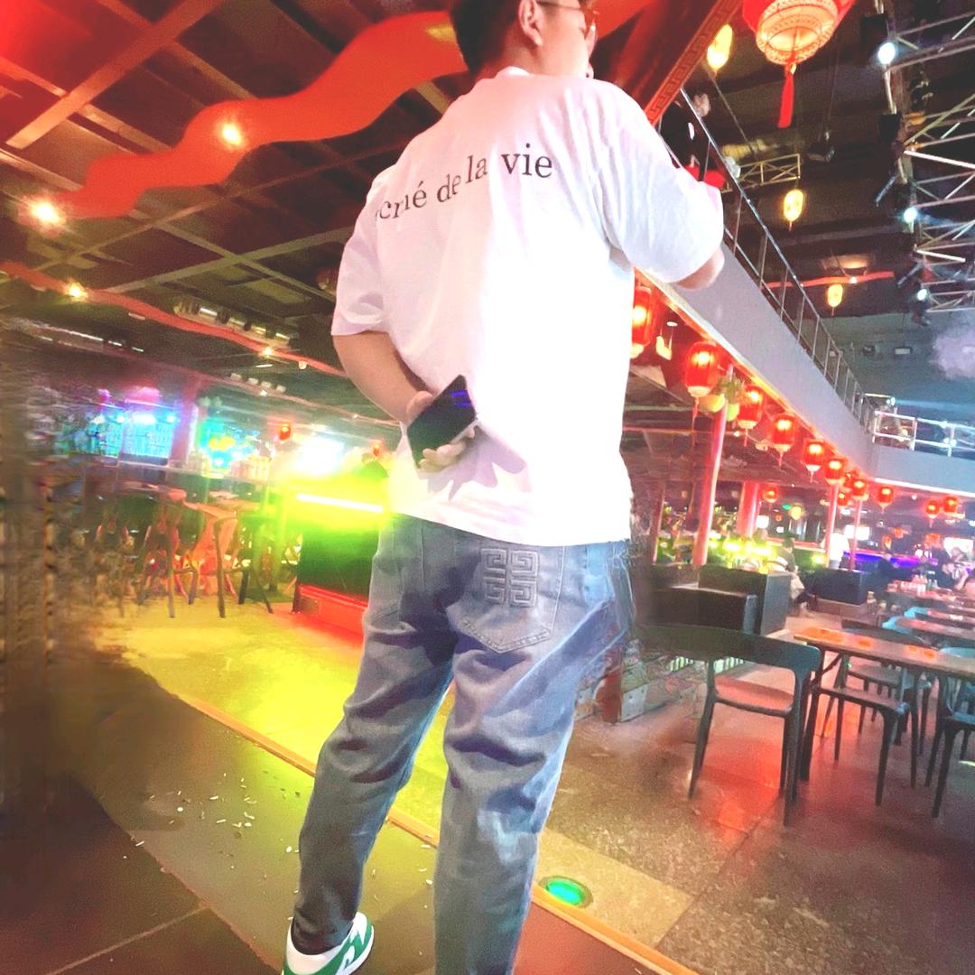 斌斌