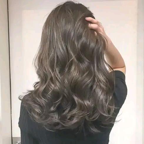 芳芳吖