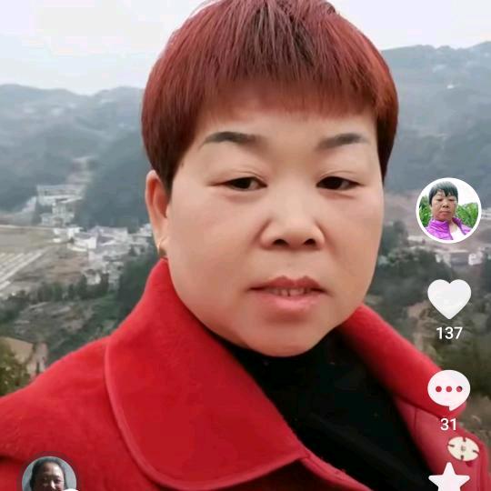 韩大姐。大号开播