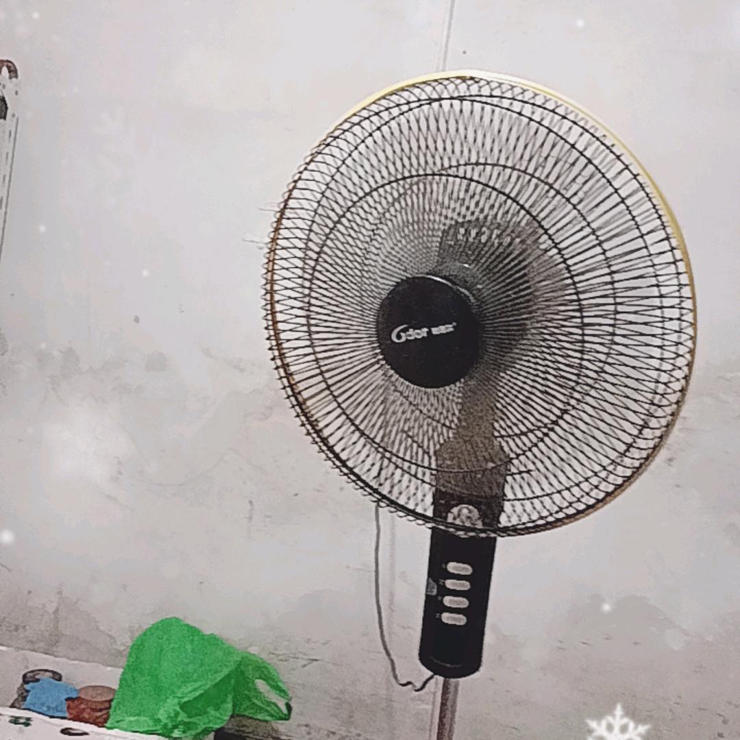 。。霞
