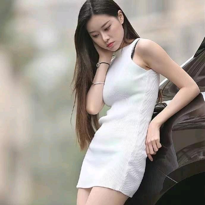 广烨名车~芳芳