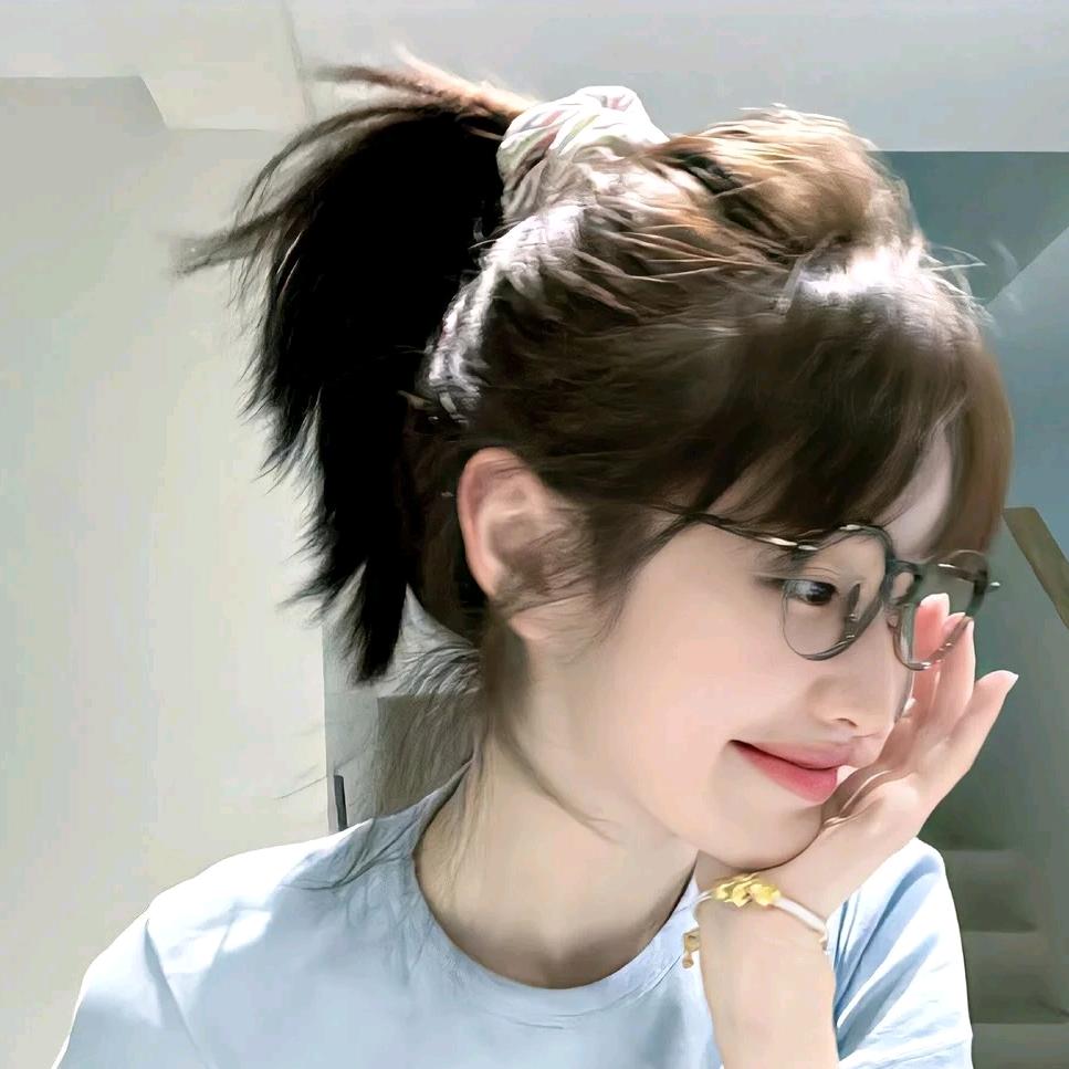 阿茹-YR