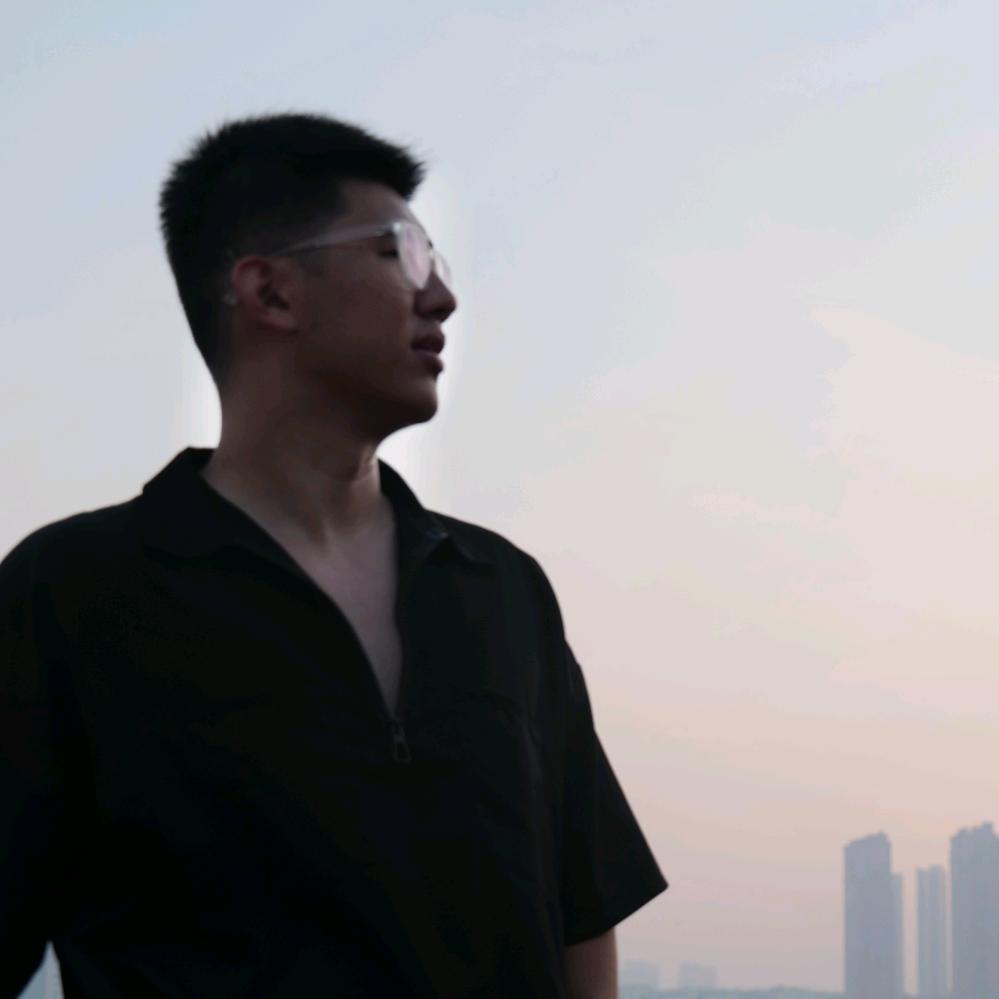 专心干饭