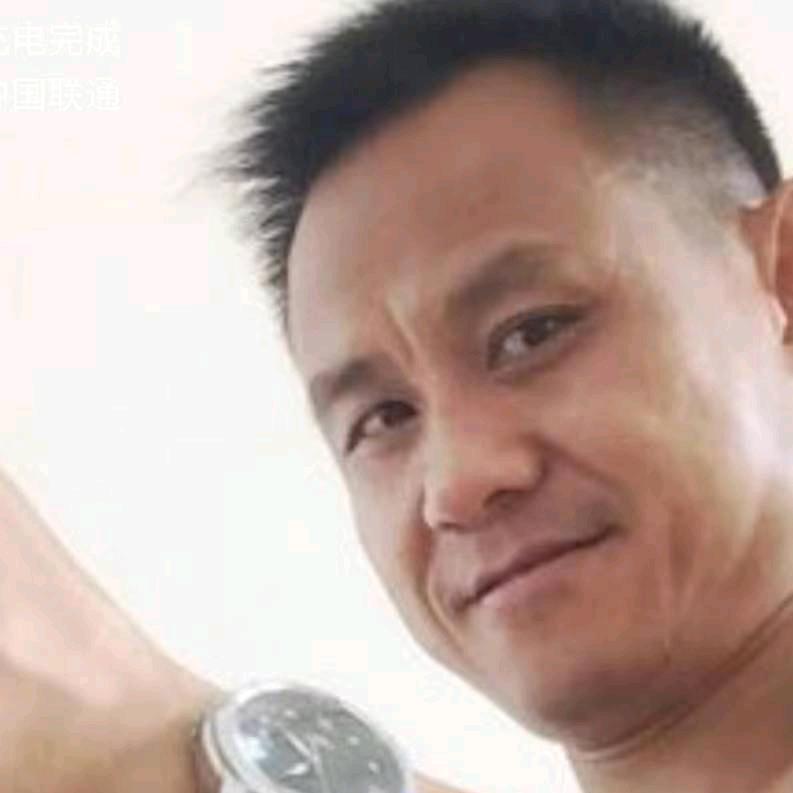 蜕变雄鹰