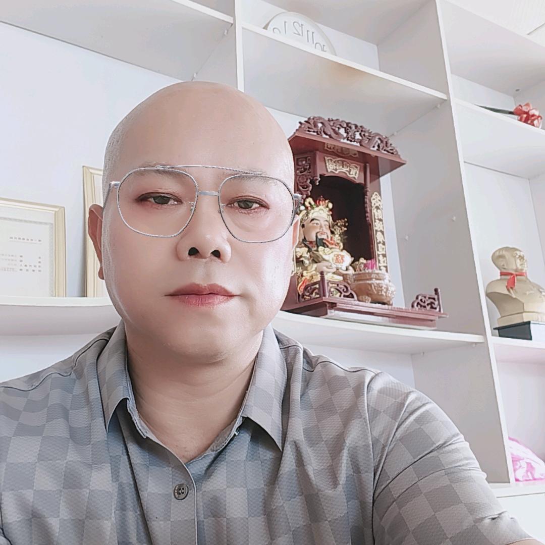 万载县吉星汽贸