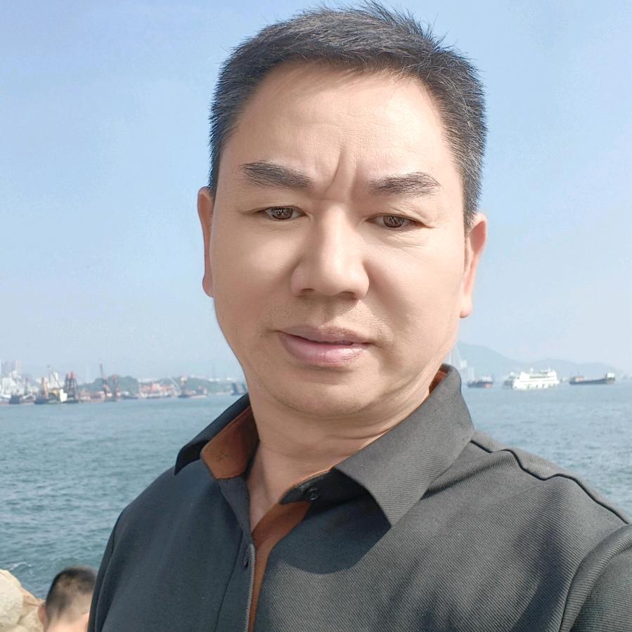 焦冠迪
