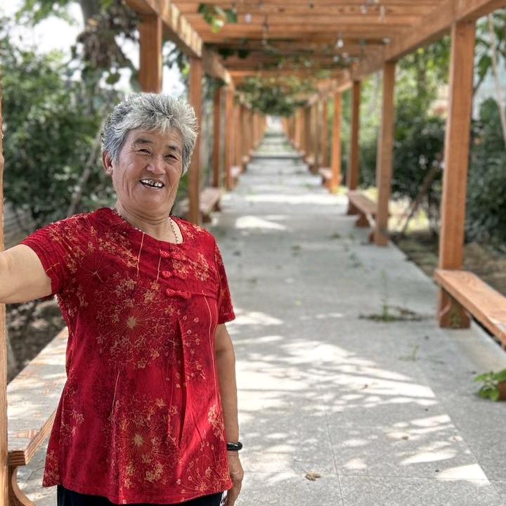 兰兰（晚上7点到8点首播）