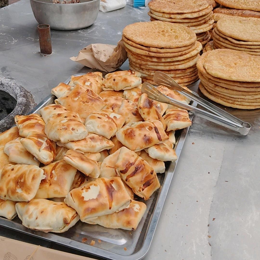 琼海新疆烤馕烤包子烤串