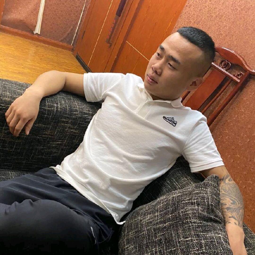 不甘平凡