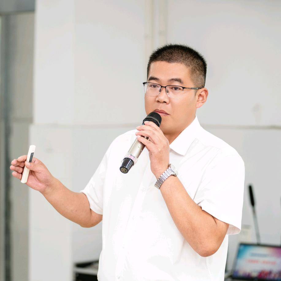 毛纪然（国家二级心理咨询师）