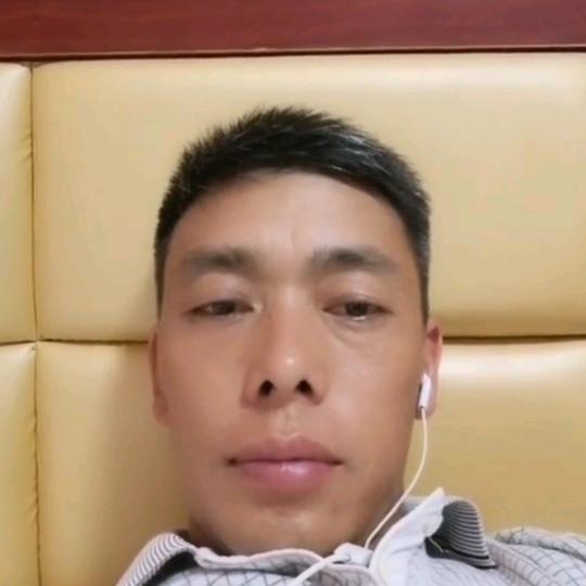 我十拿九稳就差你一吻