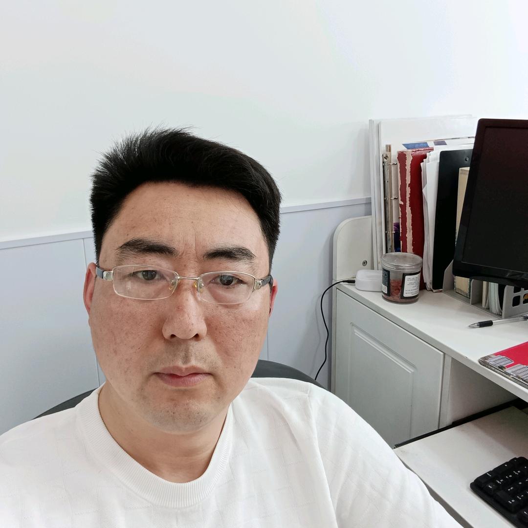 小哥
