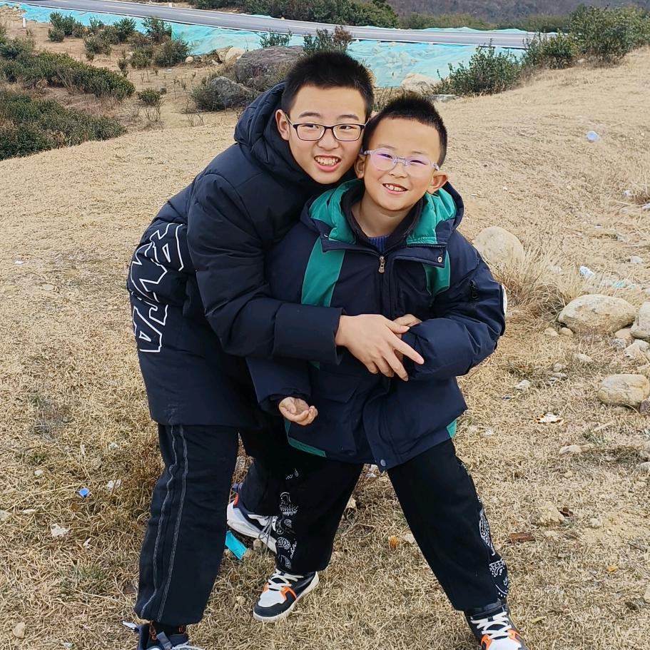 皓皓博士