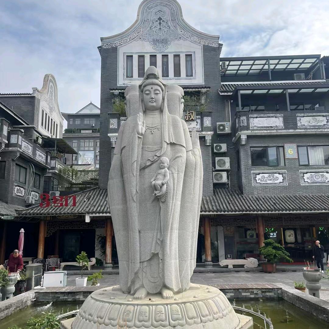 平洲来翠宝翡翠