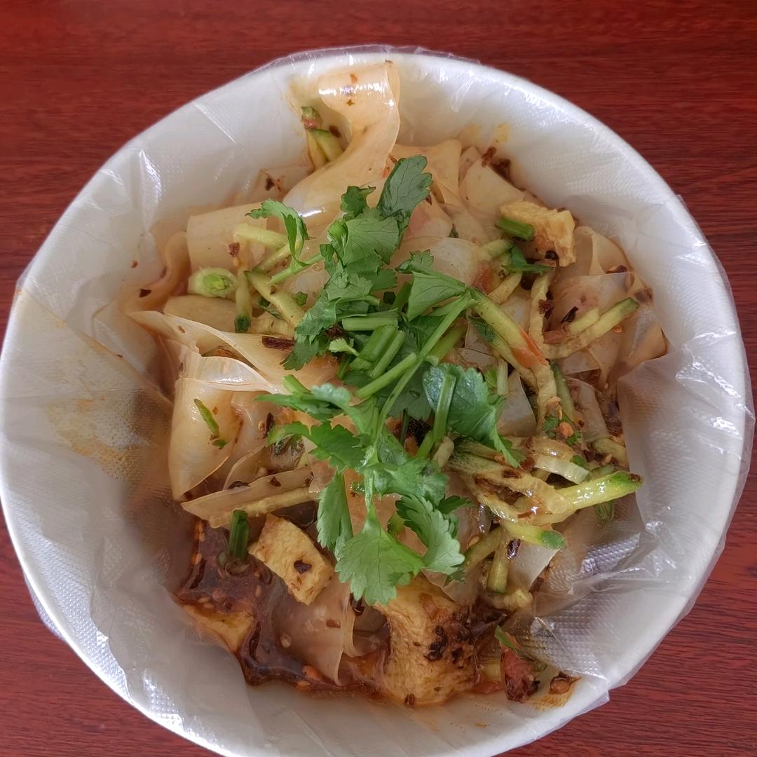 保安新村三台山大碗凉粉