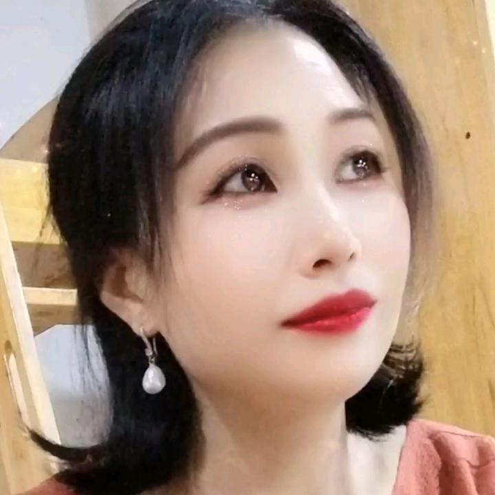 @郝