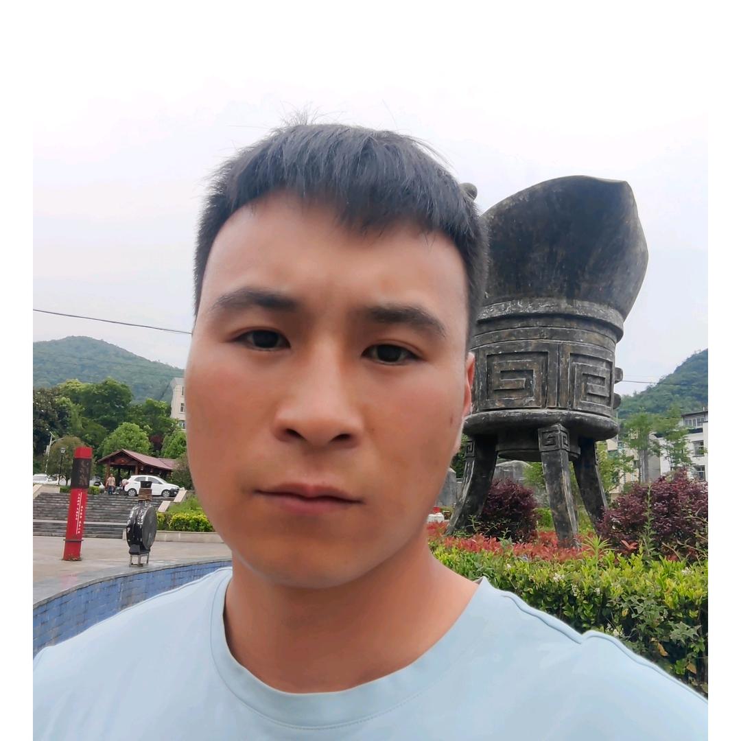 廖雨晨    《不忘初心》